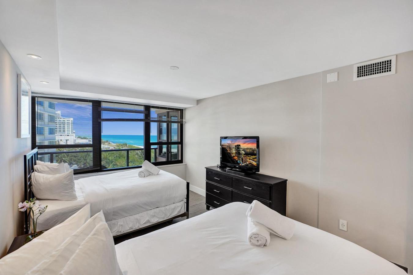 Luxury With Amenities Pools Gym And Sauna 804 * Miami Beach