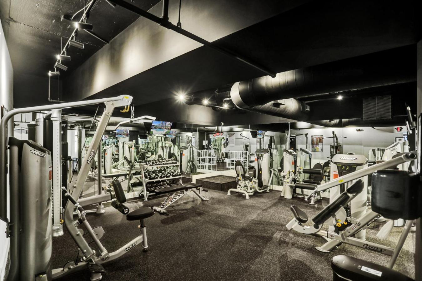 Luxury With Amenities Pools Gym And Sauna 804 Miami Beach